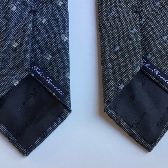 2 Fabio Ferretti. Grey , blue motifs wool & Silk Tie.Made in Italy 🇮🇹 - Picture 4 of 5